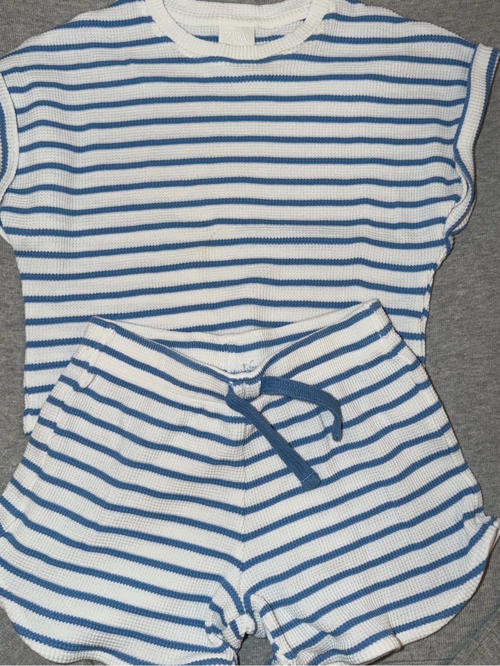 Zara Girls Striped Knit Shorts Set in Blue and White